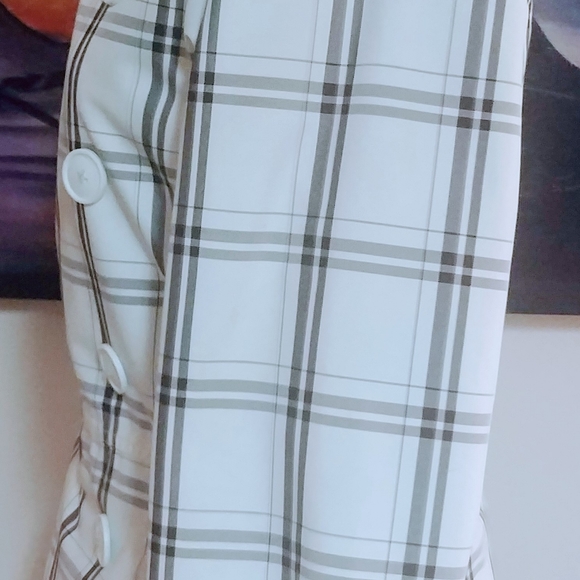 COAT - Picture 6 of 8